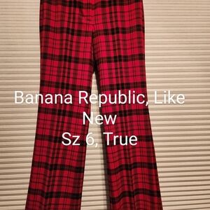 Banana Republic Red and Black Plaid Casual Pants